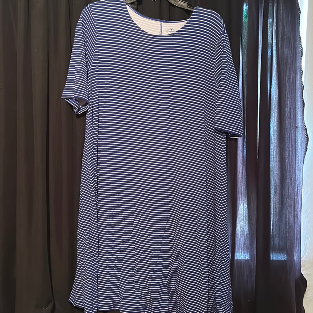 St. John’s bay blue and white stripes dress   Size xxl 95% rayon 5% spandex
